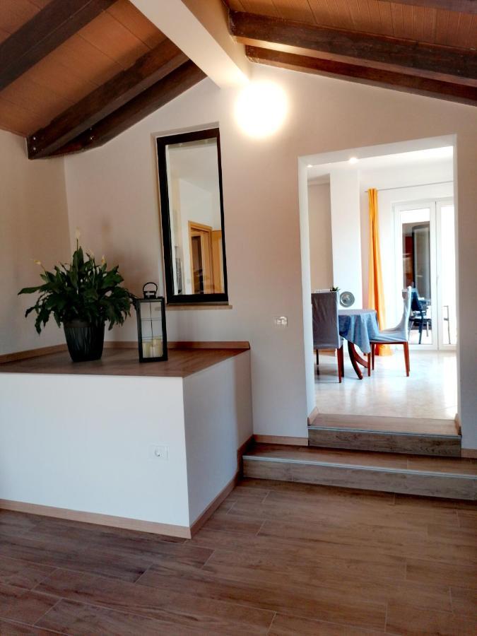Cozy House With Pool Near Rovinj Apartment Kanfanar Bagian luar foto